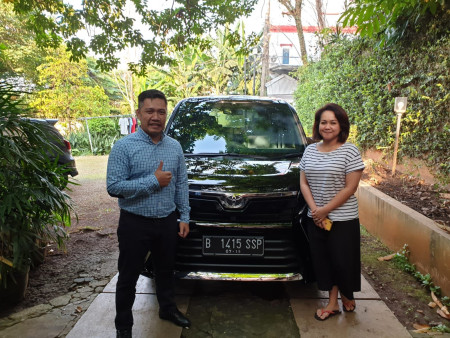 Penyerahan Unit Toyota Serang